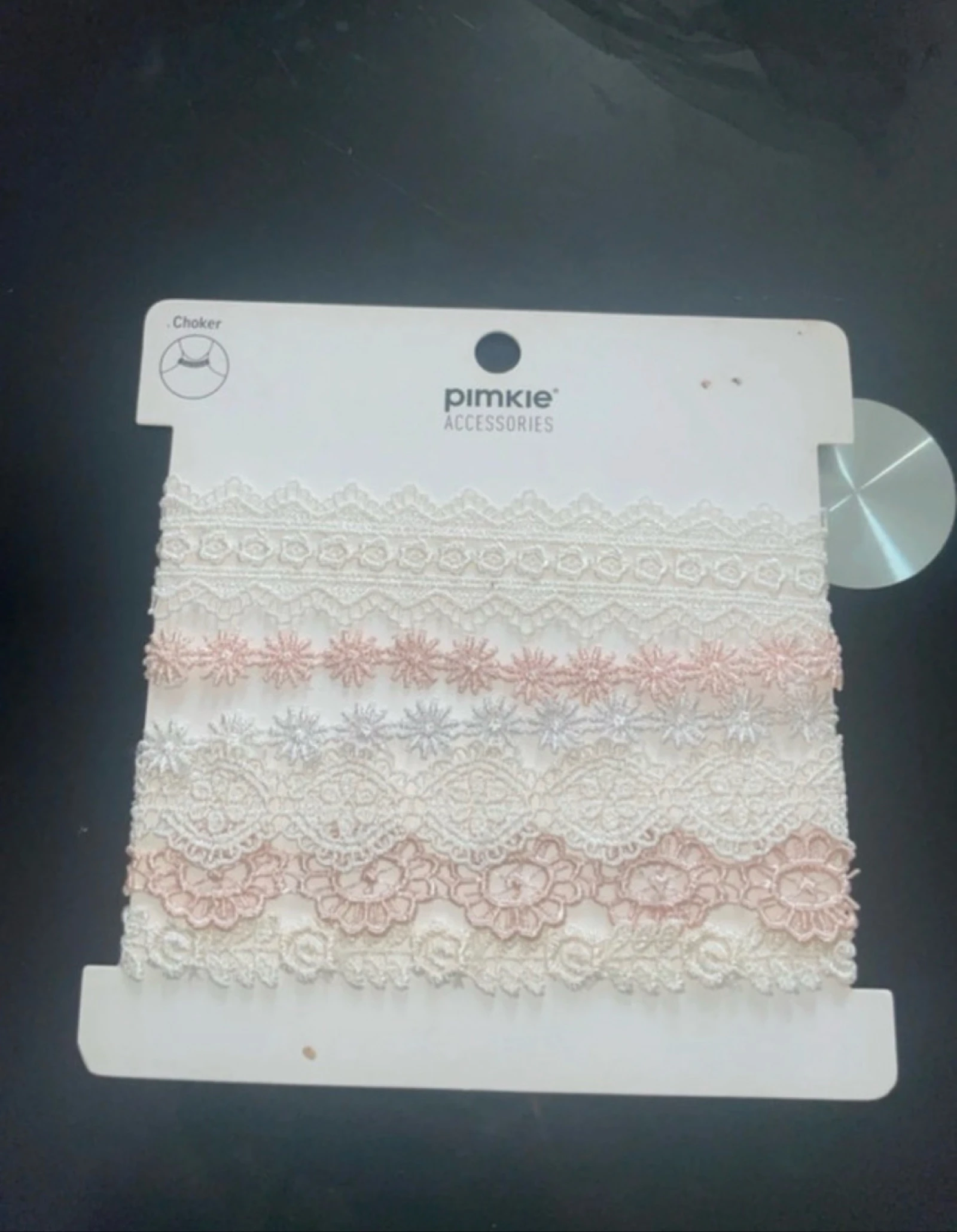 Collier ras de cou